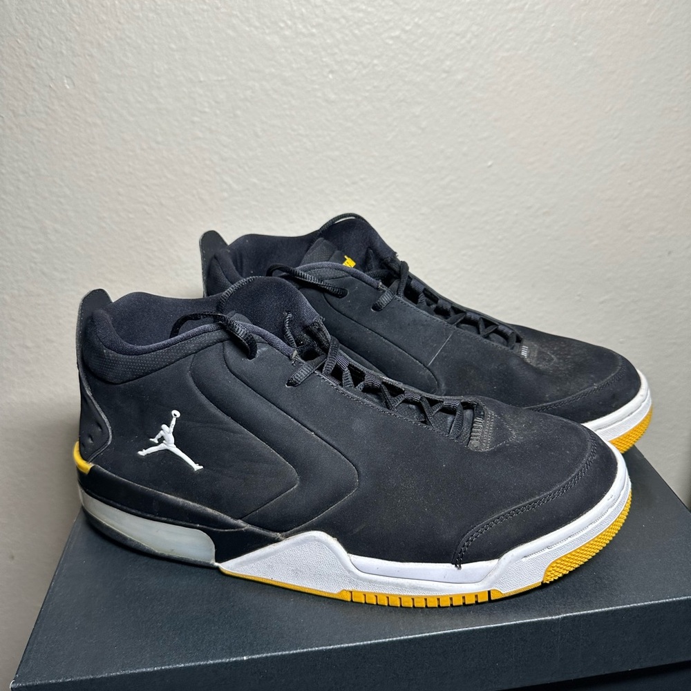Jordan Big Fund Black University Gold Men’s Size 12